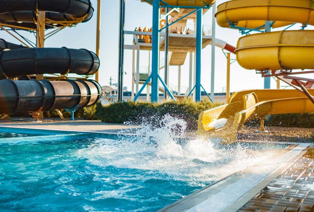 Water Parks & Municipal Water Slides